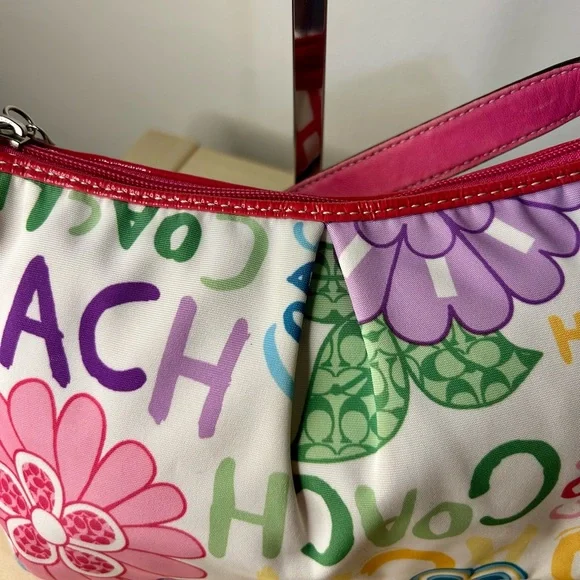 Coach Poppy Daisy Floral Graffiti Shoulder Bag Y2K - Picture 4 of 10